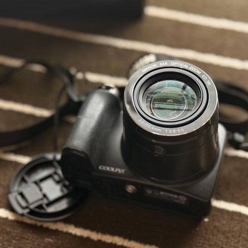 Nikon Compact Digital Camera Coolpix P90