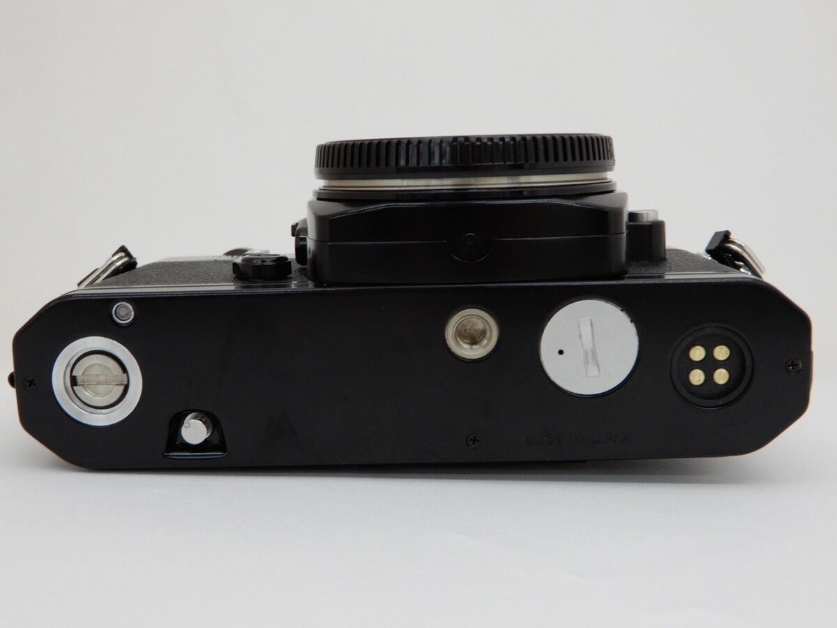 Slr Camera (Film) Fe2