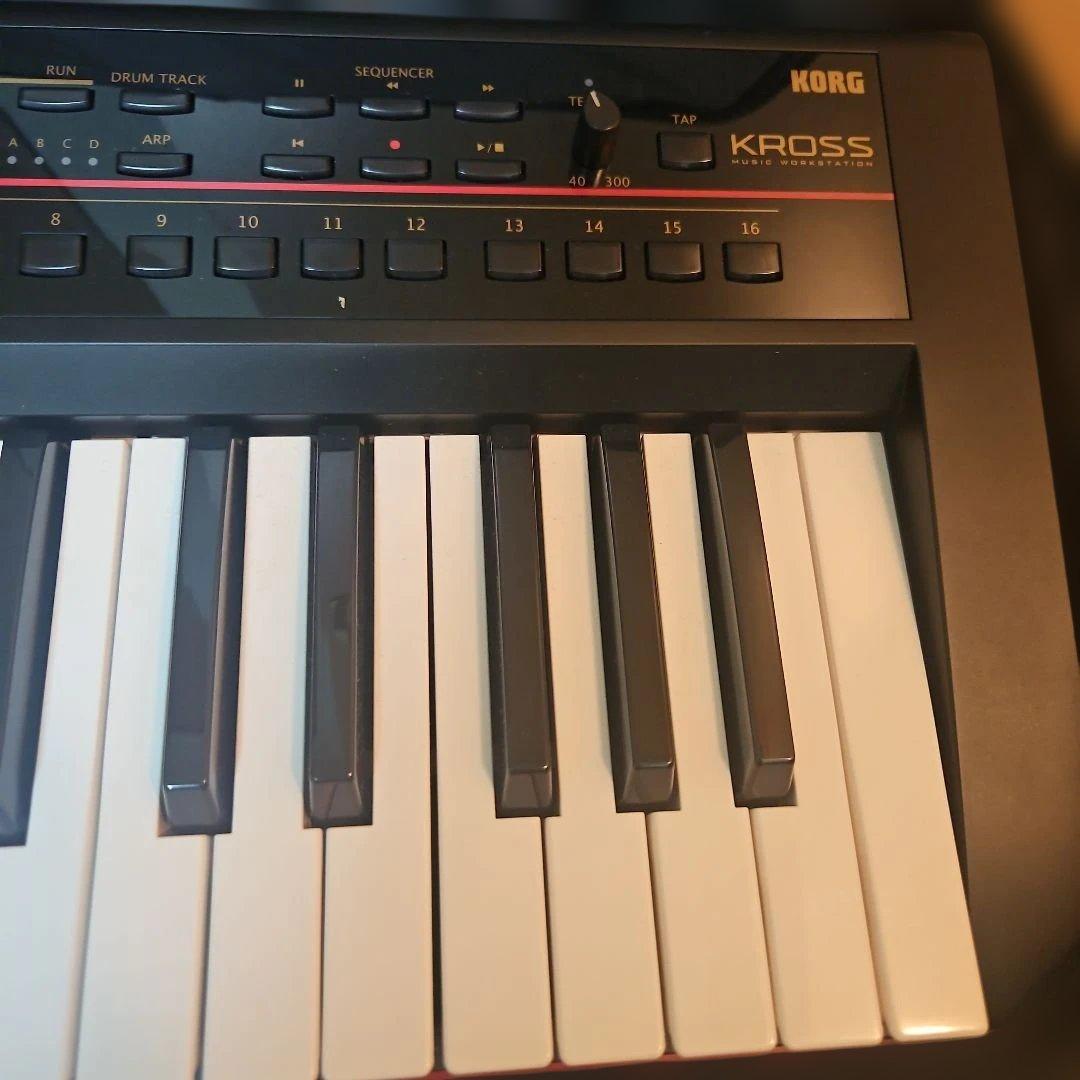 Korg Other Kross-61