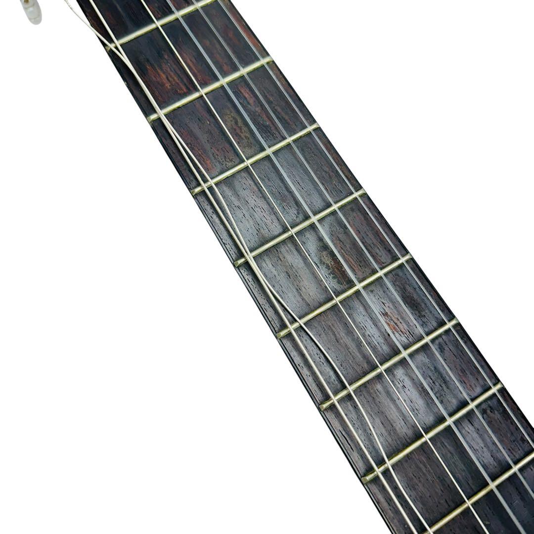 Acoustic Guitar Yamaha Cg-115E