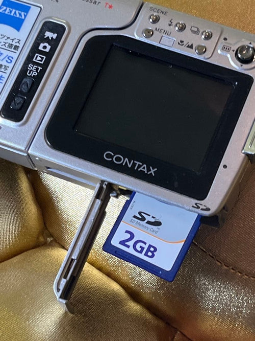 Contax Compact Digital Camera U4R