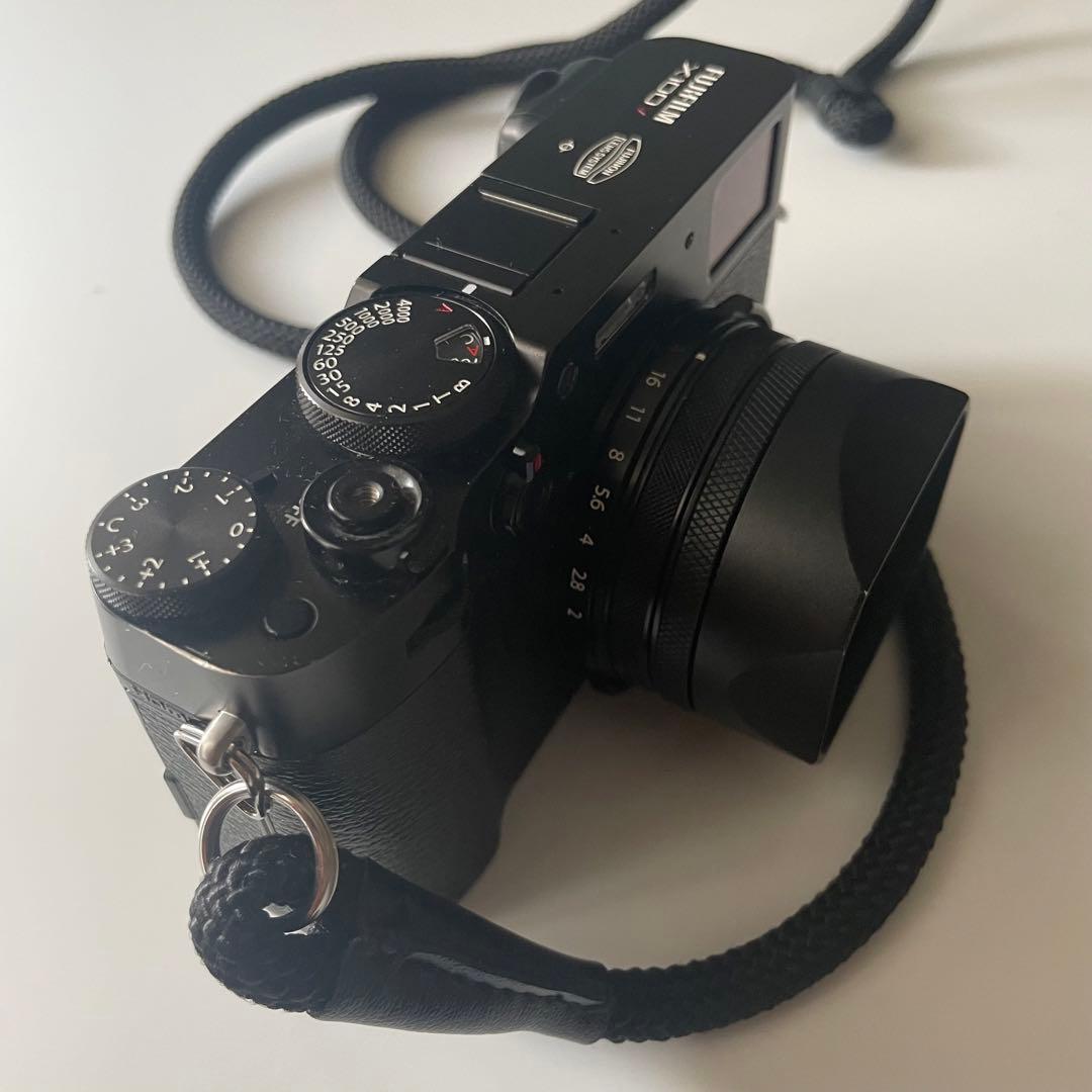Compact Camera (Film) Fujifilm X100V