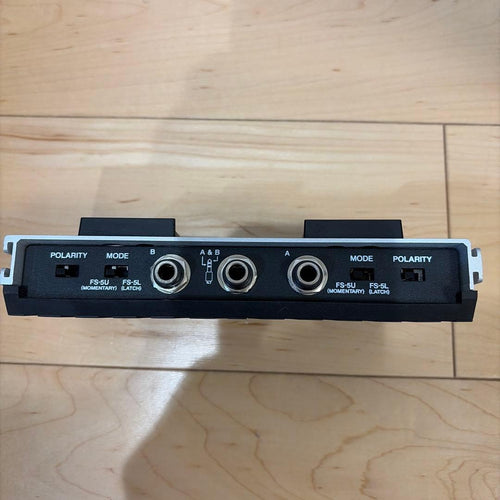 Guitar Amplifiers Roland Ac-33 Fs-6 Pro70
