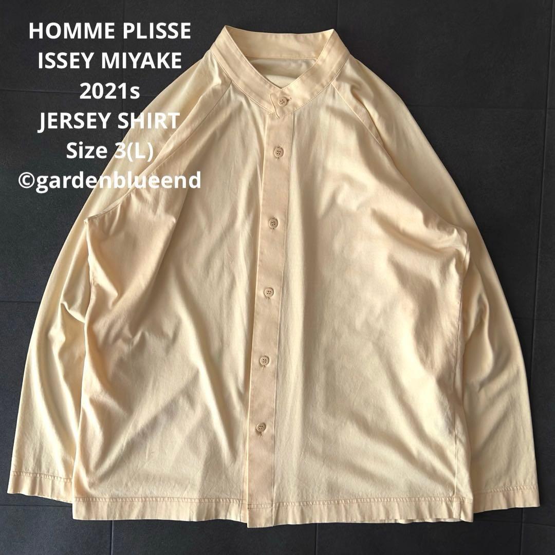 Homme Plisse Issey Miyake Button-Up Shirts L