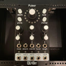Modular Synthesizer Qubit Pulsar