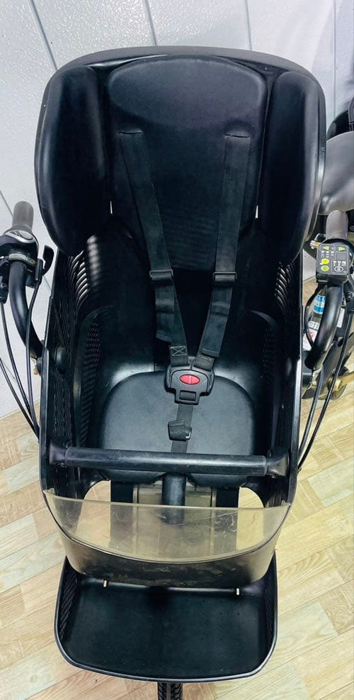 Yamaha Bicycles With Child Seats 3947 8.7 3 20