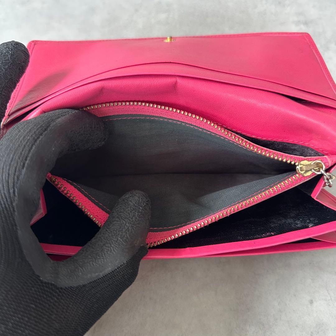 Yves Saint Laurent Long Wallets