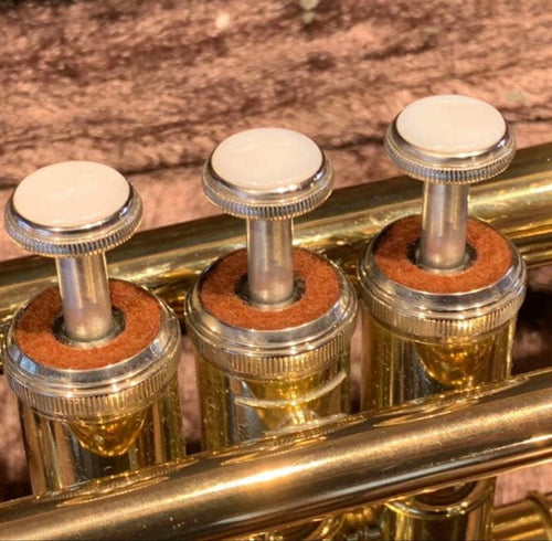 Yamaha Trumpets Ytr2320E