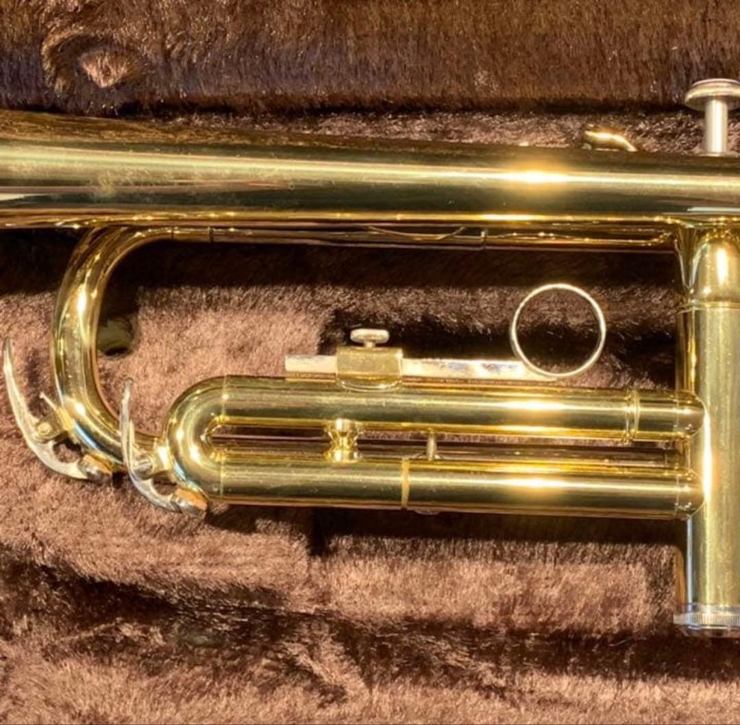 Yamaha Trumpets Ytr2320E
