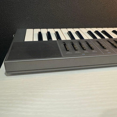 Yamaha Analog Synthesizers Cs01