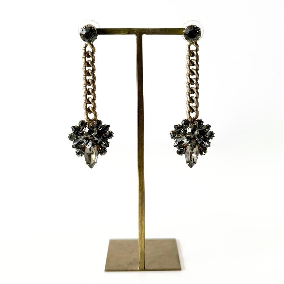 Elizabeth Cole Earrings (Pairs)