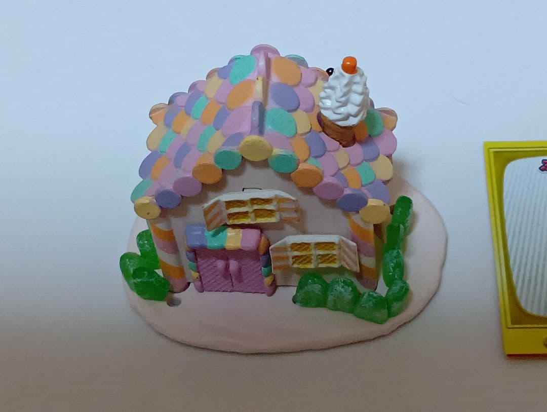 Miniatures 10 2