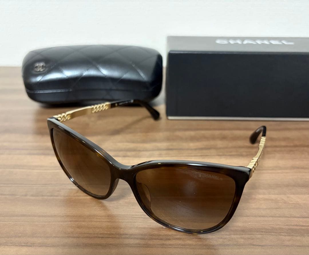 Chanel Sunglasses 5352-A .714/S5