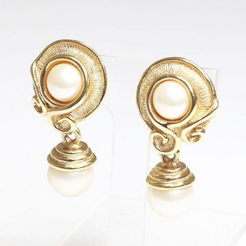 Christian Dior Earring