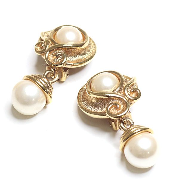 Christian Dior Earring