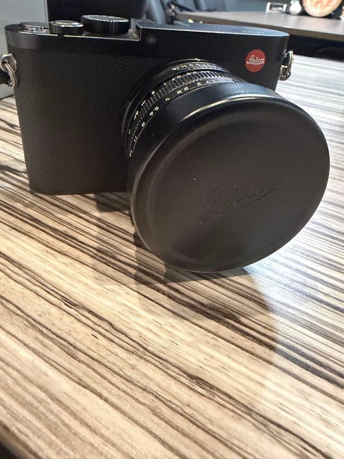 Leica Compact Digital Camera Q F/1.7
