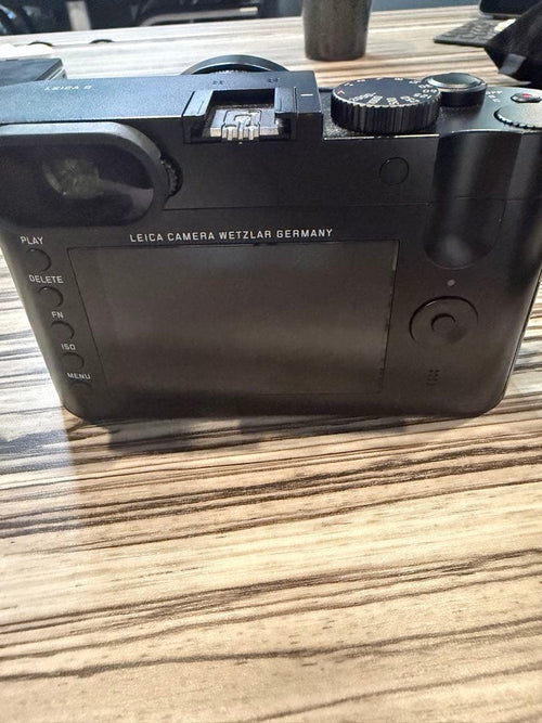Leica Compact Digital Camera Q F/1.7