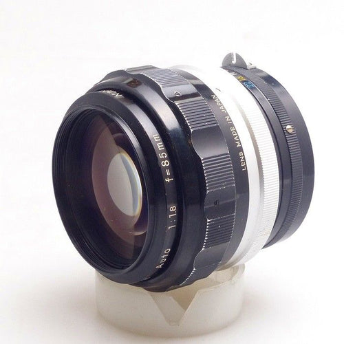 Nikon Others Nikkor-H Auto 85/F1.8