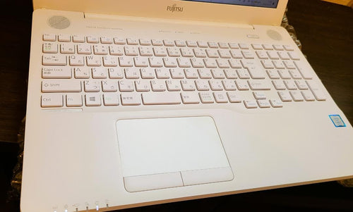 Fujitsu Windows Notebook Body Lifebook 15.6 4 I7 Ssd512Gb