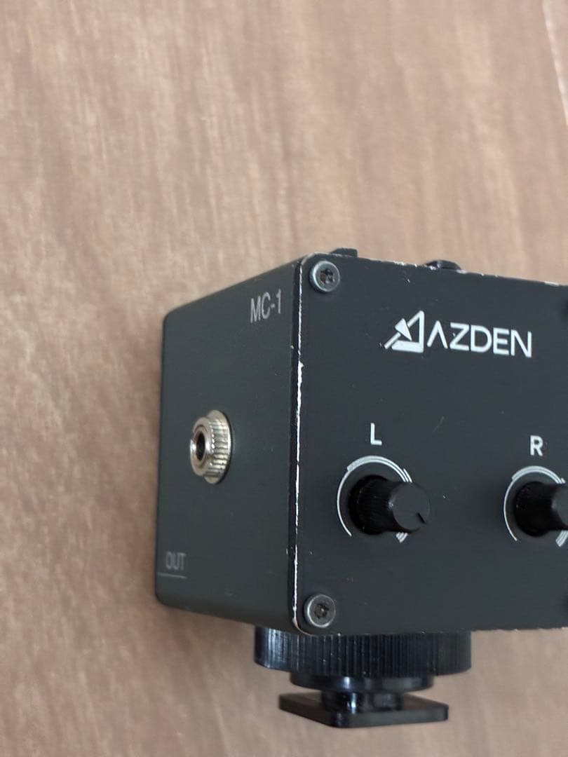 Other Azden Mc-1K