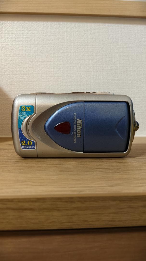 Nikon Compact Digital Camera Coolpix E2500