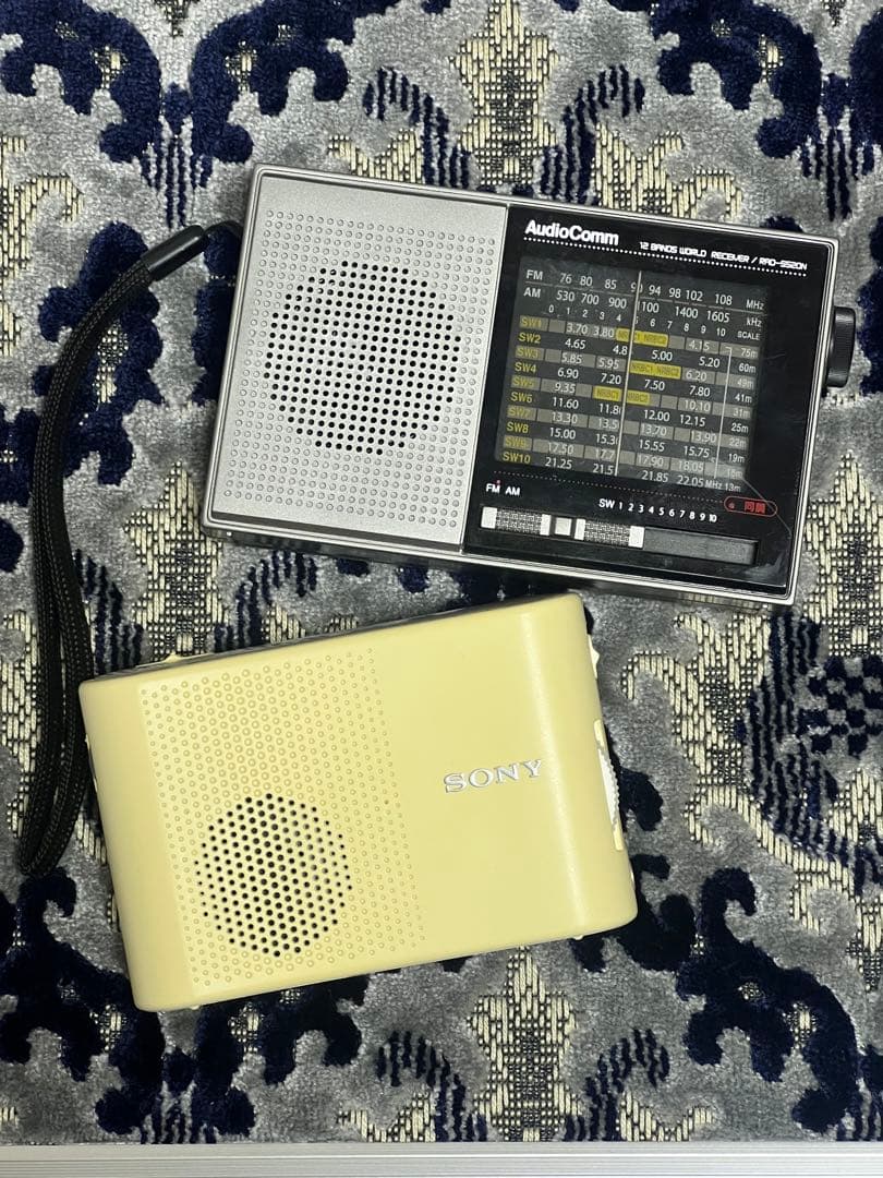 Sony Radios Radio Cassette Players 2 Icf-51/ Rad-S520N