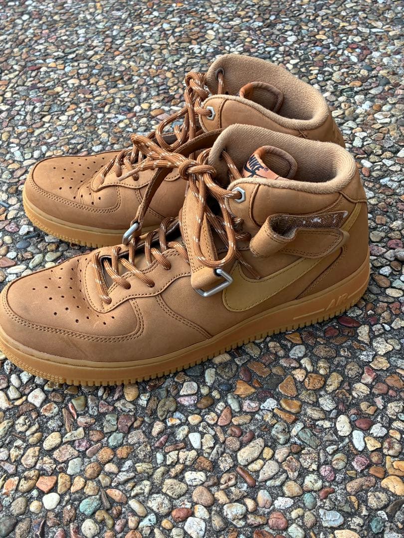 Nike Sneakers Air Force 1 Mid Wheat