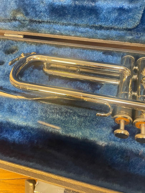 Trumpets Yamaha Ytr-135