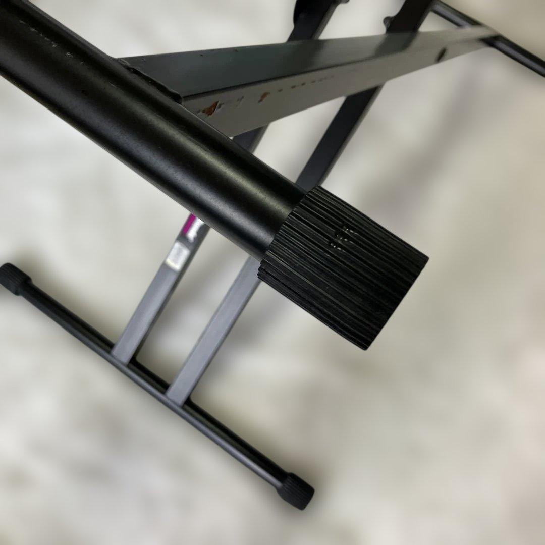 Keyboard Stands On-Stage