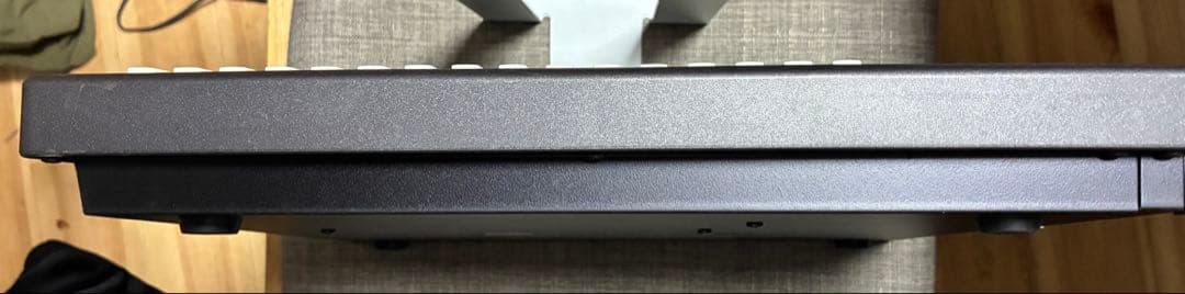 Hardware Instruments Yamaha Qy700