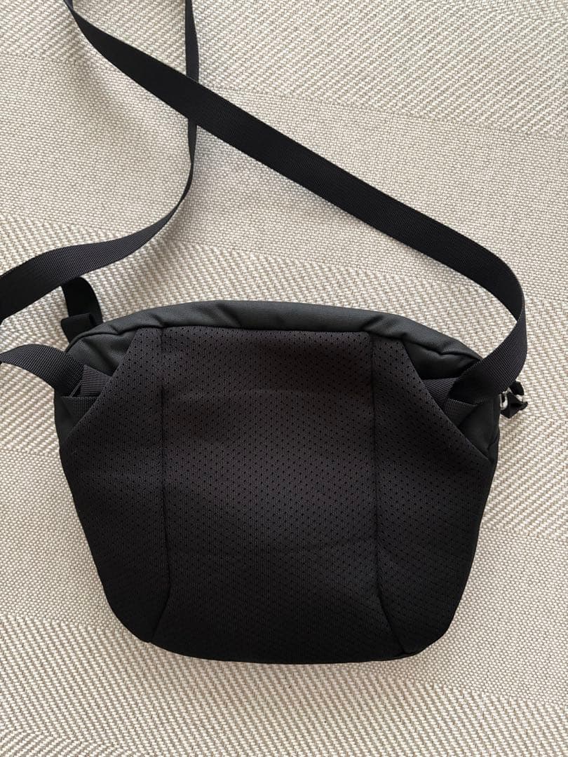 Arc'Teryx Shoulder Bags