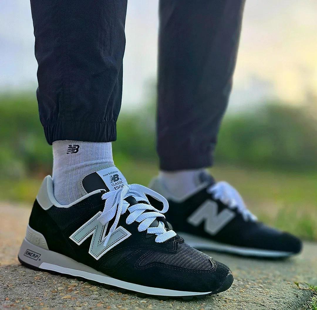 New Balance Sneakers Usa U1300Bk