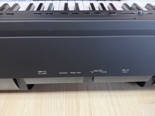 Yamaha Keyboards Digital Pianos P-125B