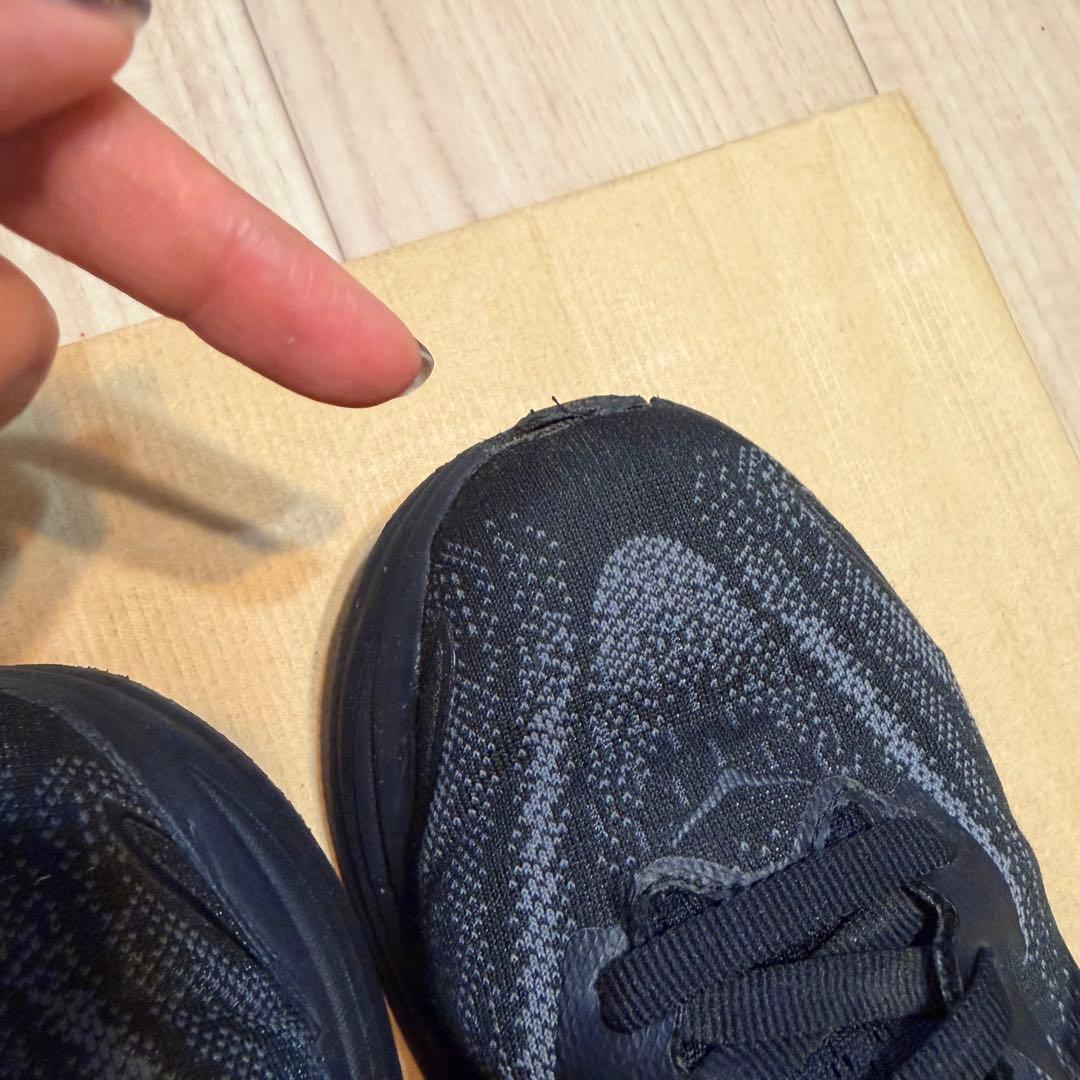Hoka Oneone Sneakers