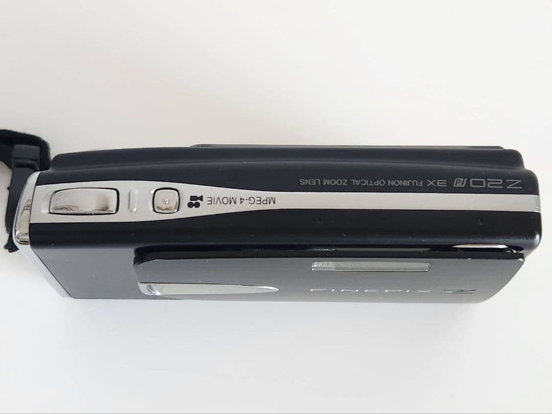 Fujitsu Compact Digital Camera Finepix Z20Fd Sd