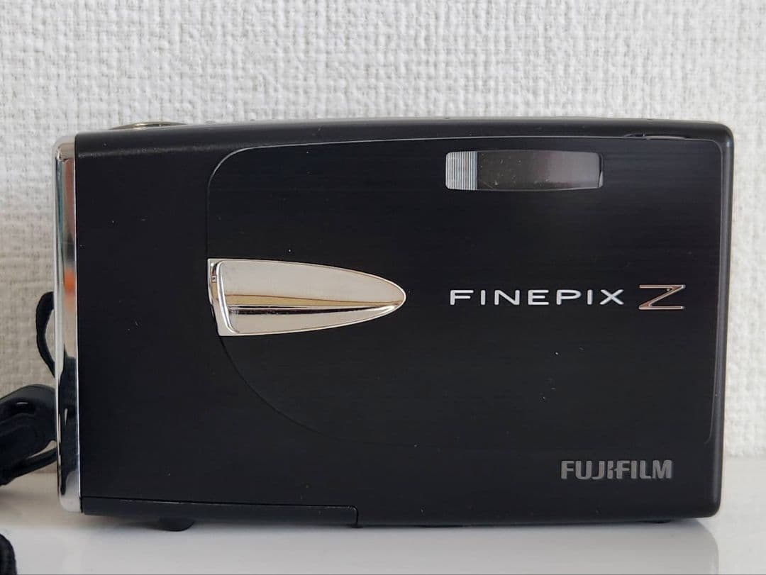 Fujitsu Compact Digital Camera Finepix Z20Fd Sd