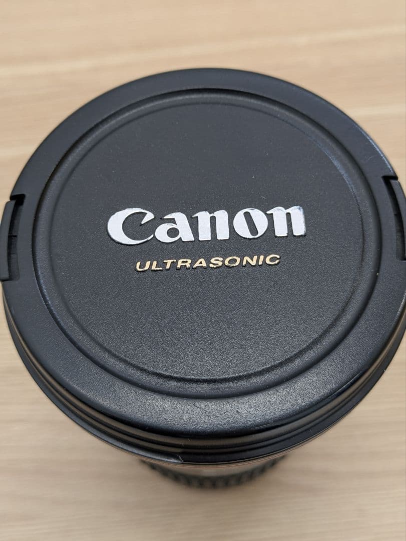 Canon Lens (Zoom) Ef 16-35Mm F/2.8L Ii Usm
