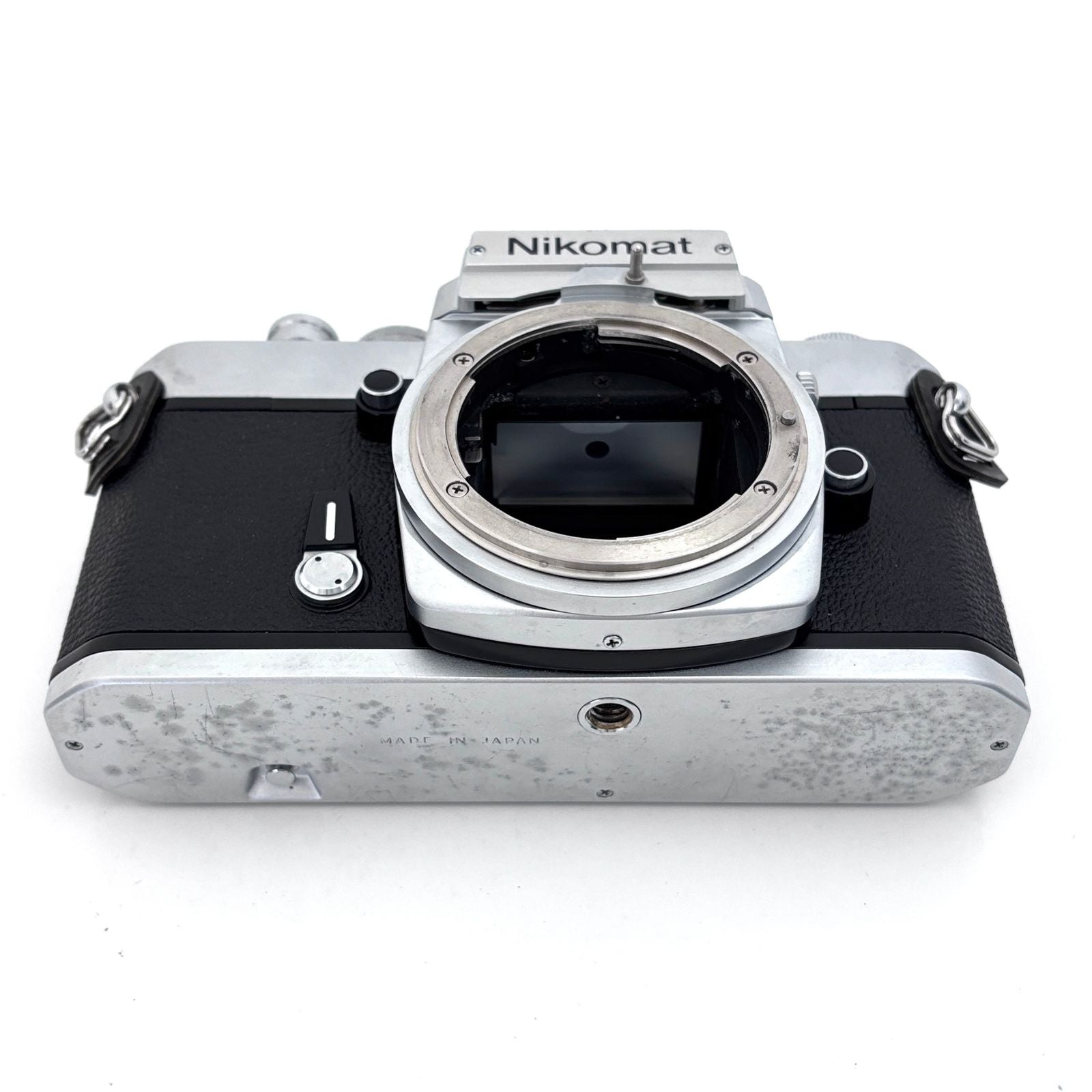 Nikon Slr Camera (Film) Nikomat El #S339