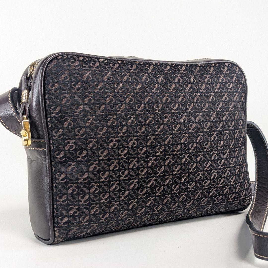 Loewe Shoulder Bags