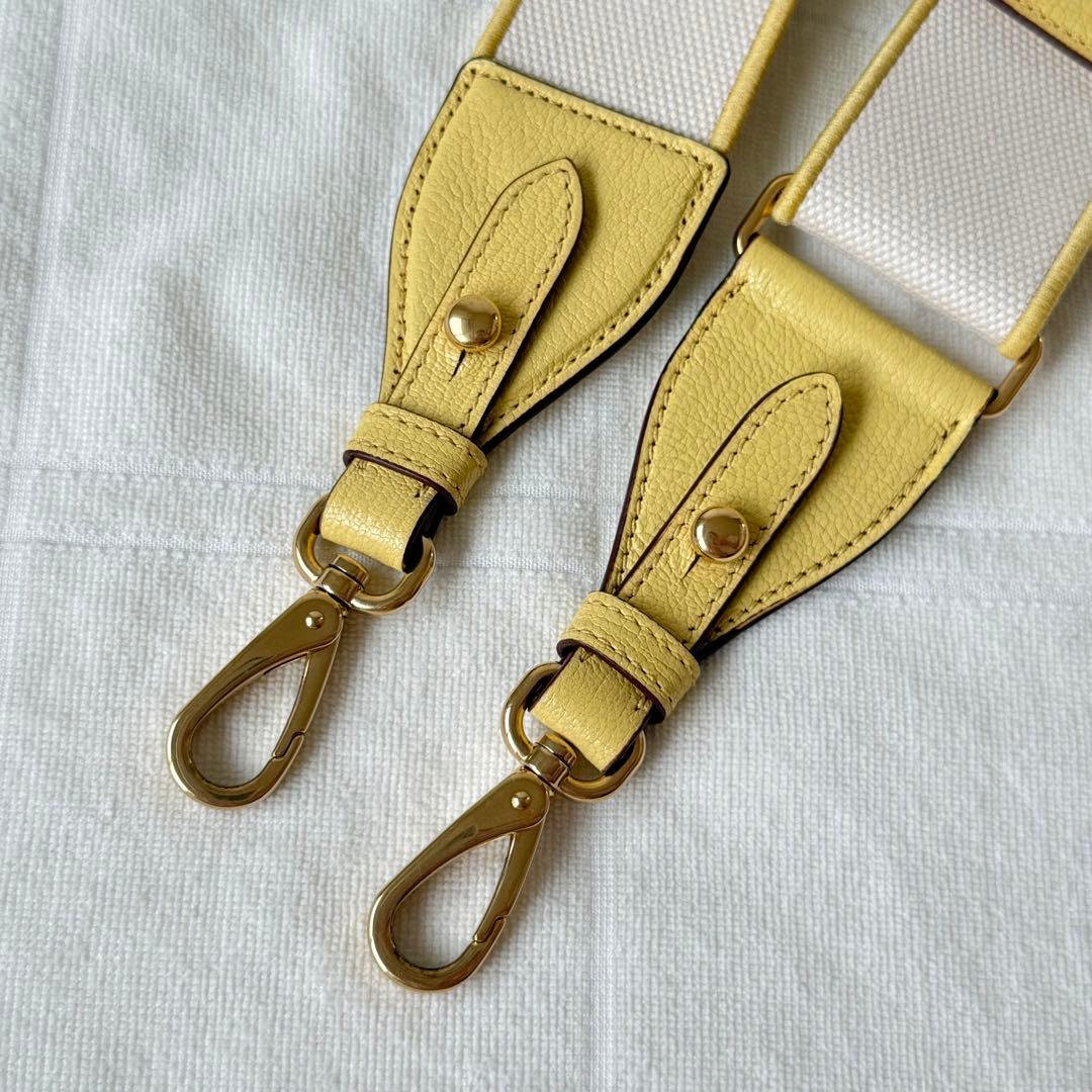 Miu Shoulder Bags
