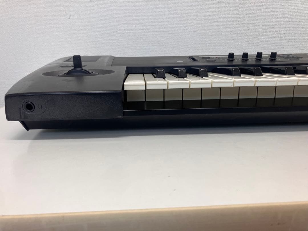 Korg Keyboards Digital Pianos Tr76 76