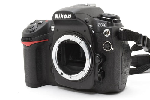 Digital Slrs Nikon D300 #22605