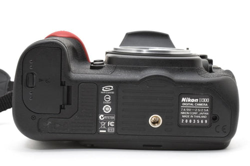 Digital Slrs Nikon D300 #22605