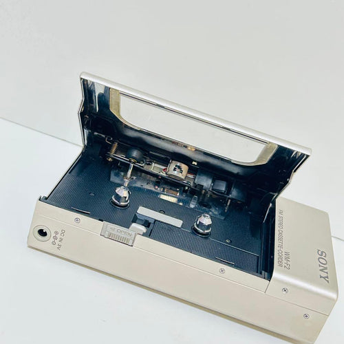 Sony Cassette Player Walkman F2 Wm-F2