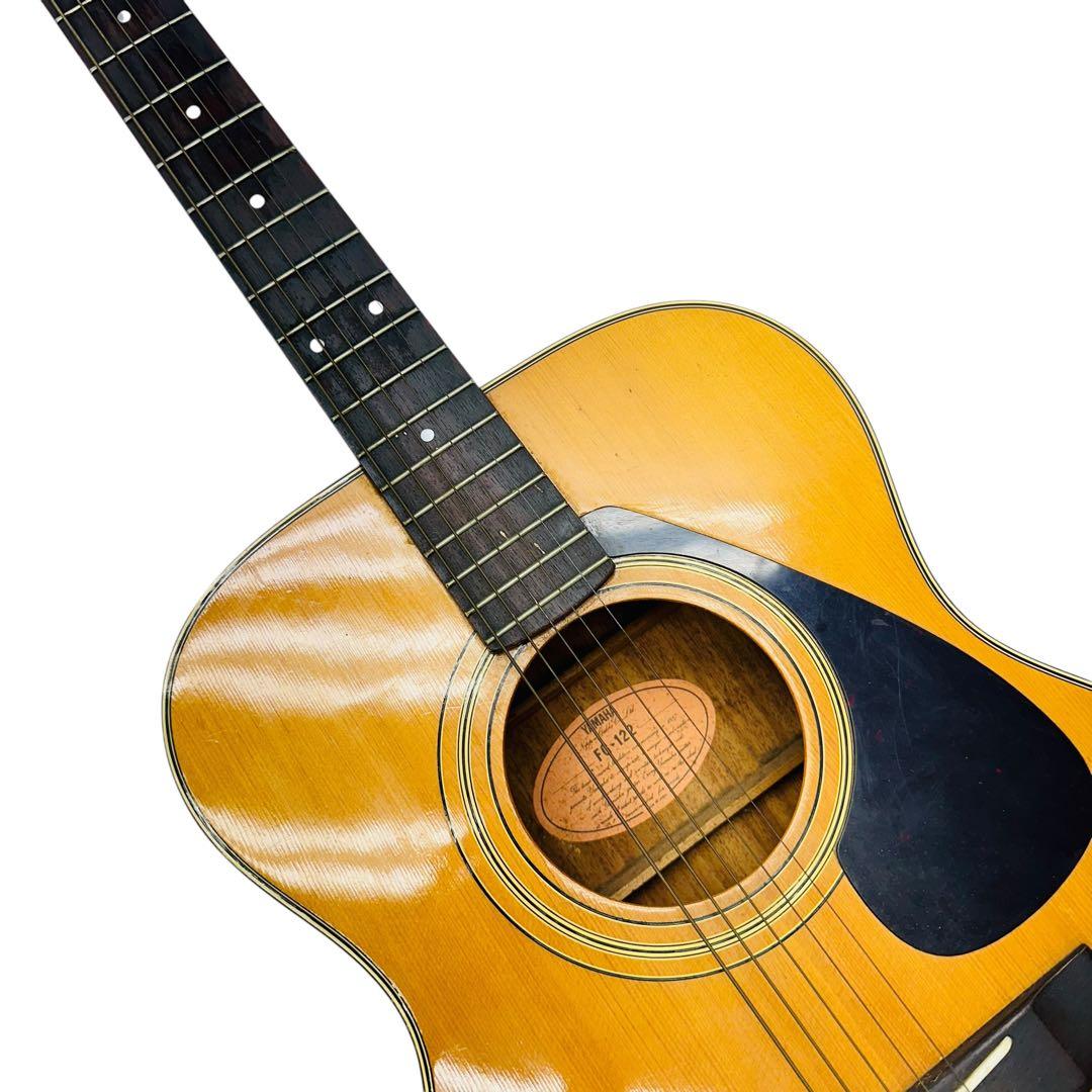 Acoustic Guitar Yamaha Fg-122
