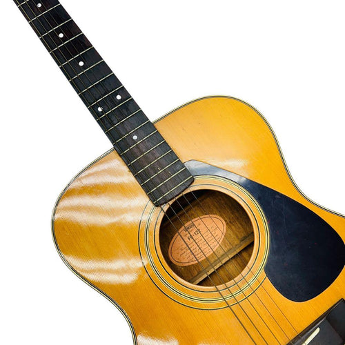 Acoustic Guitar Yamaha Fg-122