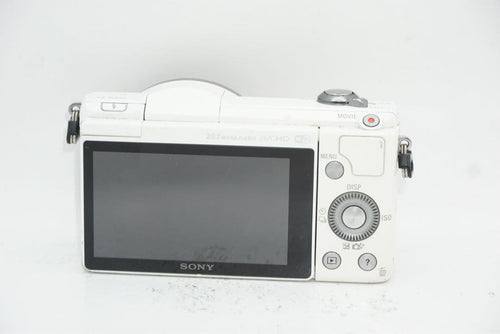 Mirrorless Interchangeable Lens Cameras Sony 5000