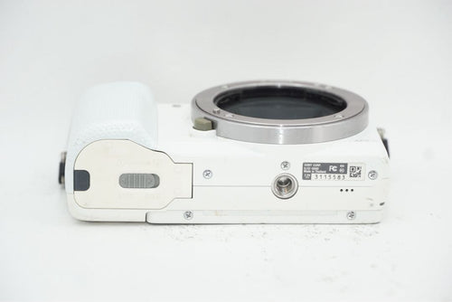 Mirrorless Interchangeable Lens Cameras Sony 5000
