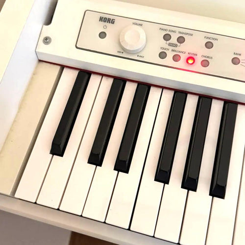 Korg Keyboard Electronic Piano 4/11 Lp-380 88