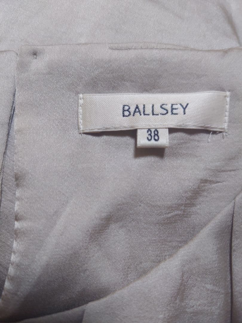 Ballsey Short-Sleeve